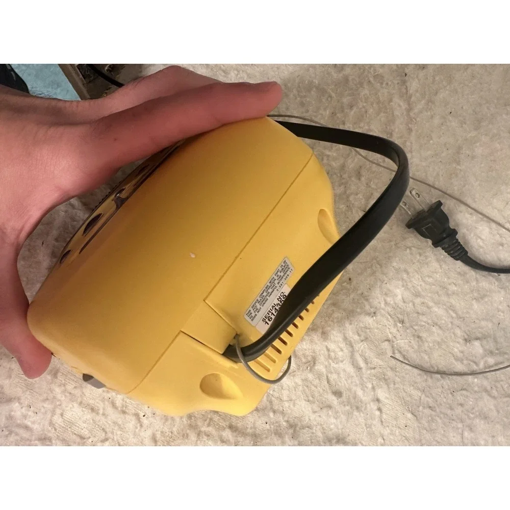 Vintage Sony Dream Machine Clock Radio Model ICF-C111 In Yellow TESTED AND WORKS
